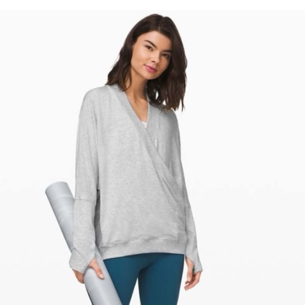 Lululemon Seek Stillness Pullover Size XS